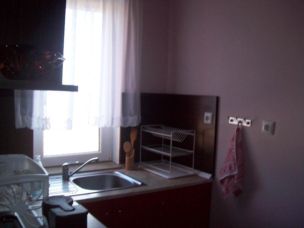 House Rezvaya With Rooms For Rent Резово Номер фото