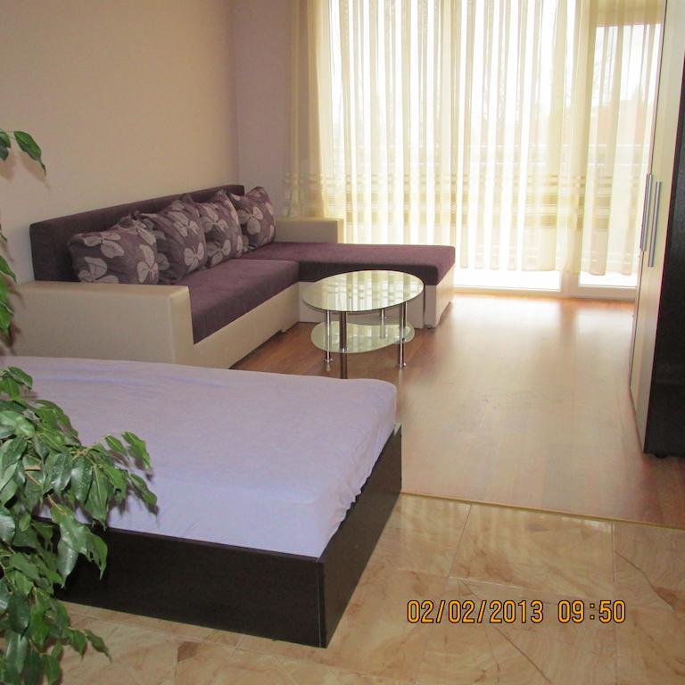 House Rezvaya With Rooms For Rent Резово Номер фото